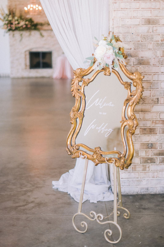 Knot Too Shabby Events, Wilmington Weddings, Wrightsville Manor, NC Weddings, Wedding Photography, Welcome Sign, Welcome Mirror, Wedding Mirror, Wedding Welcome Mirror, 